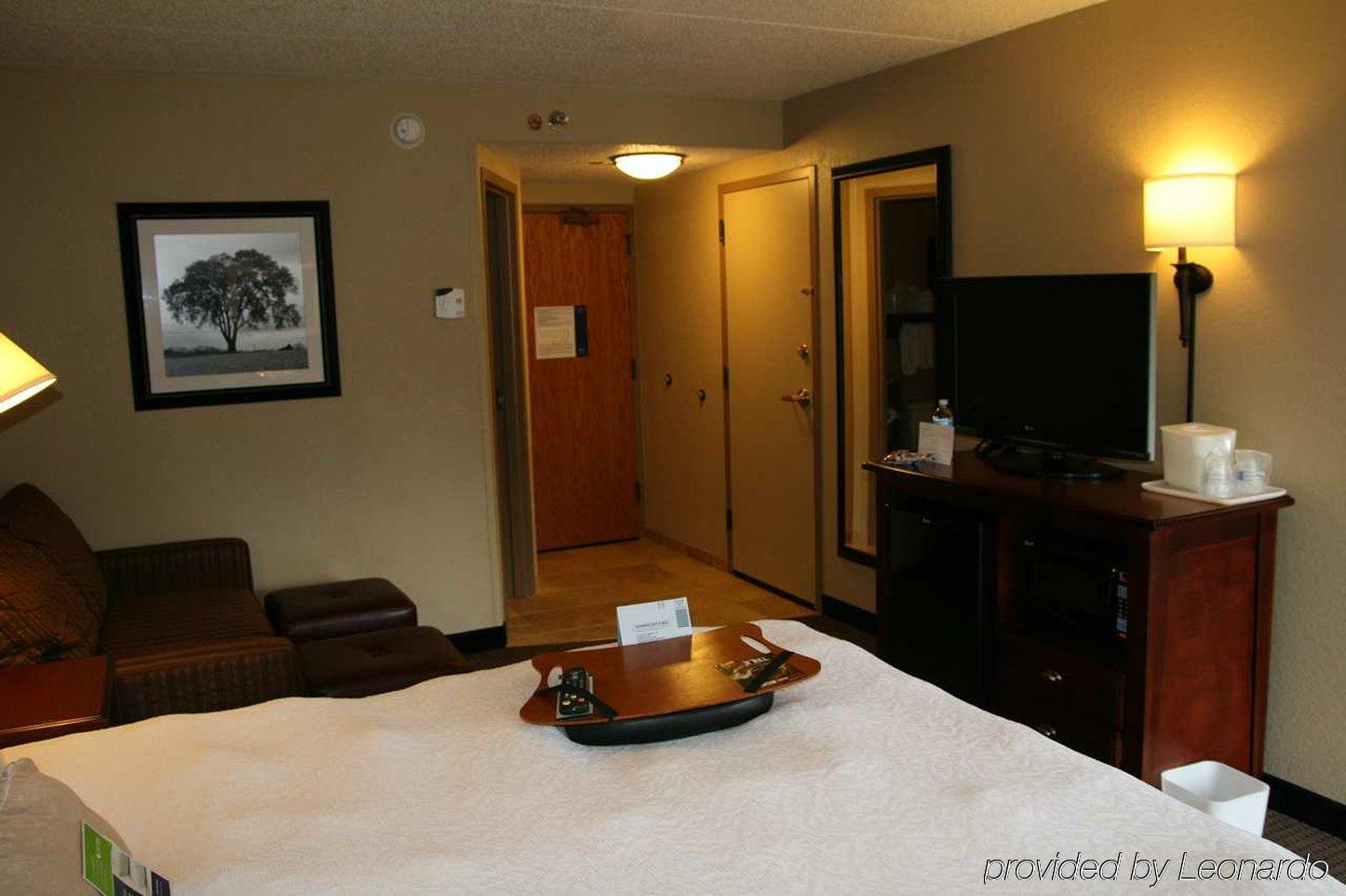 Hampton Inn Madison East Towne Mall Area Chambre photo